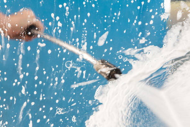 Best Gutter Cleaning  in Hughson, CA